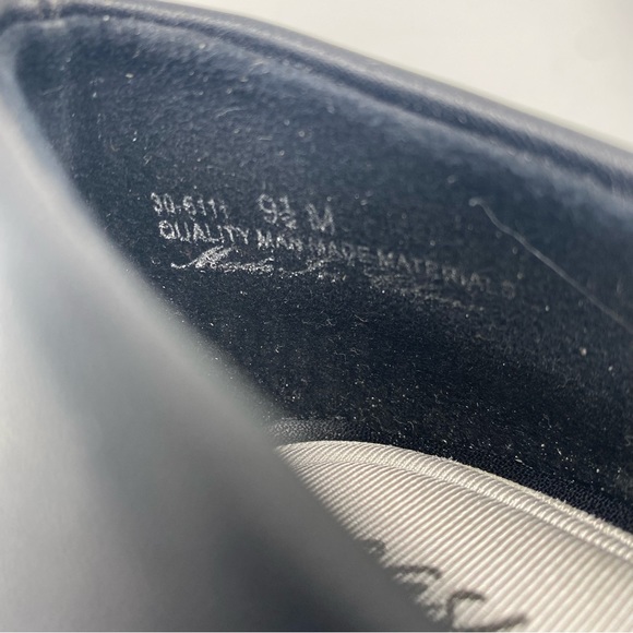 Easy Street Women's Fabulous cushioned Pump in faux leather Black size 9.5M - Picture 6 of 8